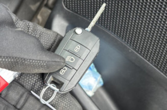 PEUGEOT 2008 1 PHASE 1 1.2 PURETECH - 12V TURBO