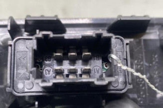 Interrupteur de leve vitre avant droit CITROEN C3 2