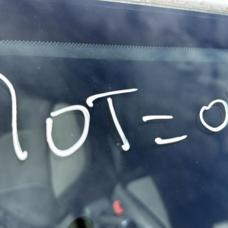 Interrupteur de leve vitre avant droit CITROEN C3 2 Photo n°15