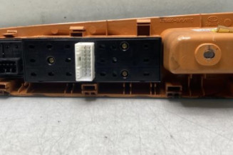Interrupteur de leve vitre avant gauche KIA SORENTO 1