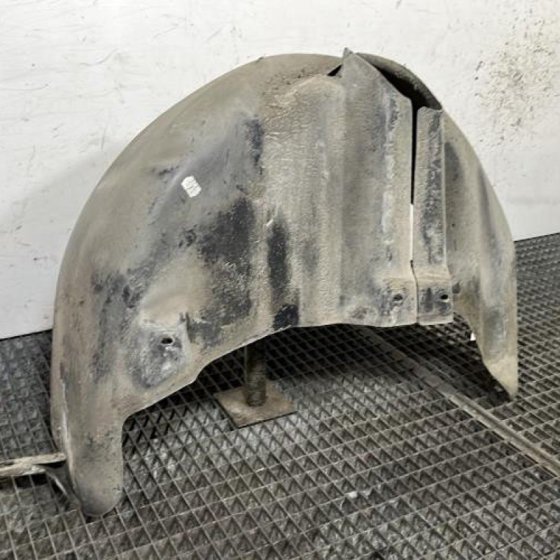 Pare boue arriere droit VOLKSWAGEN POLO 4 Photo n°3