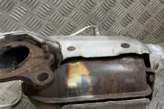 Catalyseur (echappement) RENAULT MEGANE 4 Photo n°1