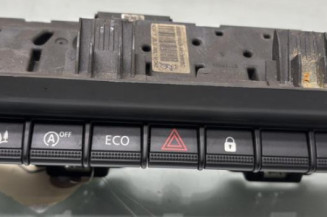 Bouton de warning NISSAN PRIMASTAR 2