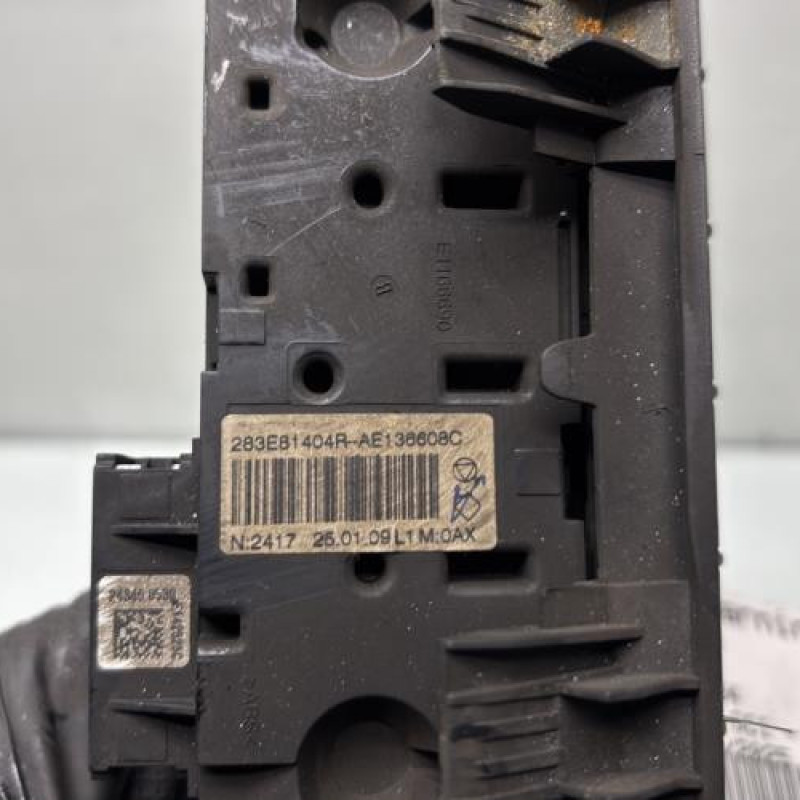 Bouton de warning NISSAN PRIMASTAR 2 Photo n°3