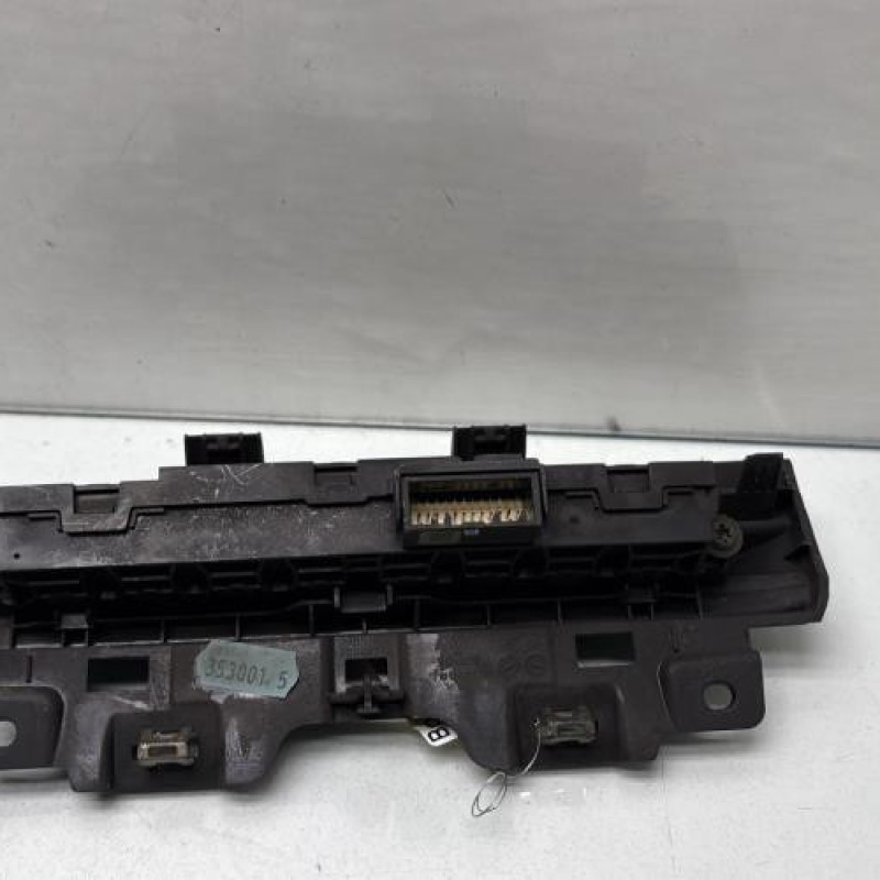 Bouton de warning NISSAN PRIMASTAR 2 Photo n°4