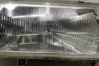 Optique avant principal droit (feux)(phare) VOLKSWAGEN VENTO Photo n°1