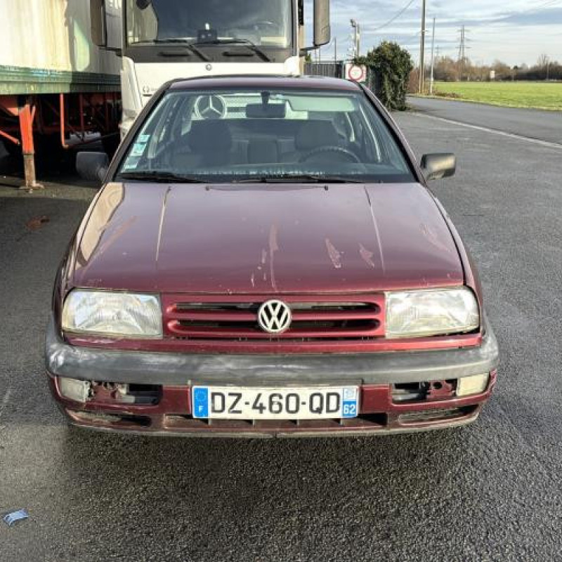 Optique avant principal droit (feux)(phare) VOLKSWAGEN VENTO Photo n°7