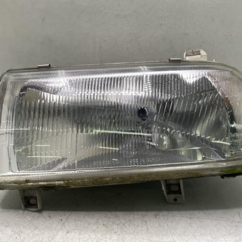 Optique avant principal gauche (feux)(phare) VOLKSWAGEN VENTO Photo n°1