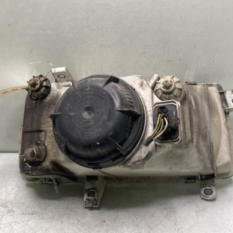 Optique avant principal gauche (feux)(phare) VOLKSWAGEN VENTO Photo n°6