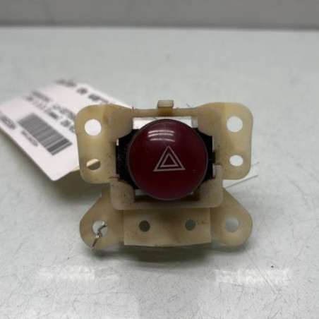 Bouton de warning MITSUBISHI L 200 3 Photo n°1