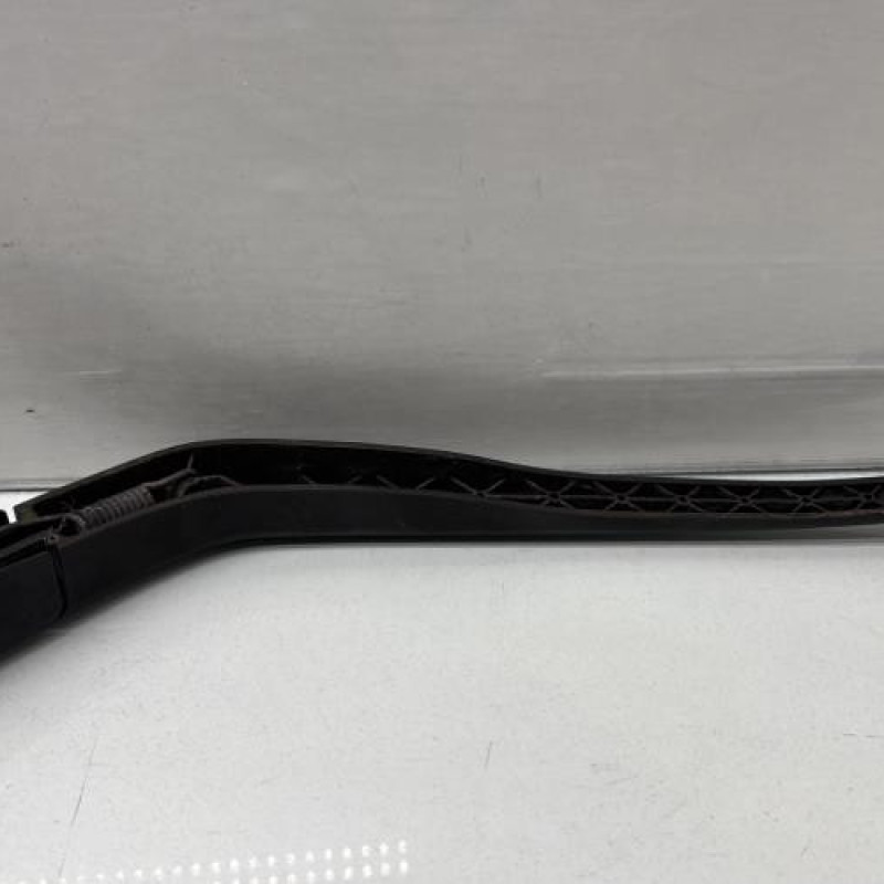 Bras essuie glace arriere TOYOTA YARIS 2 Photo n°2