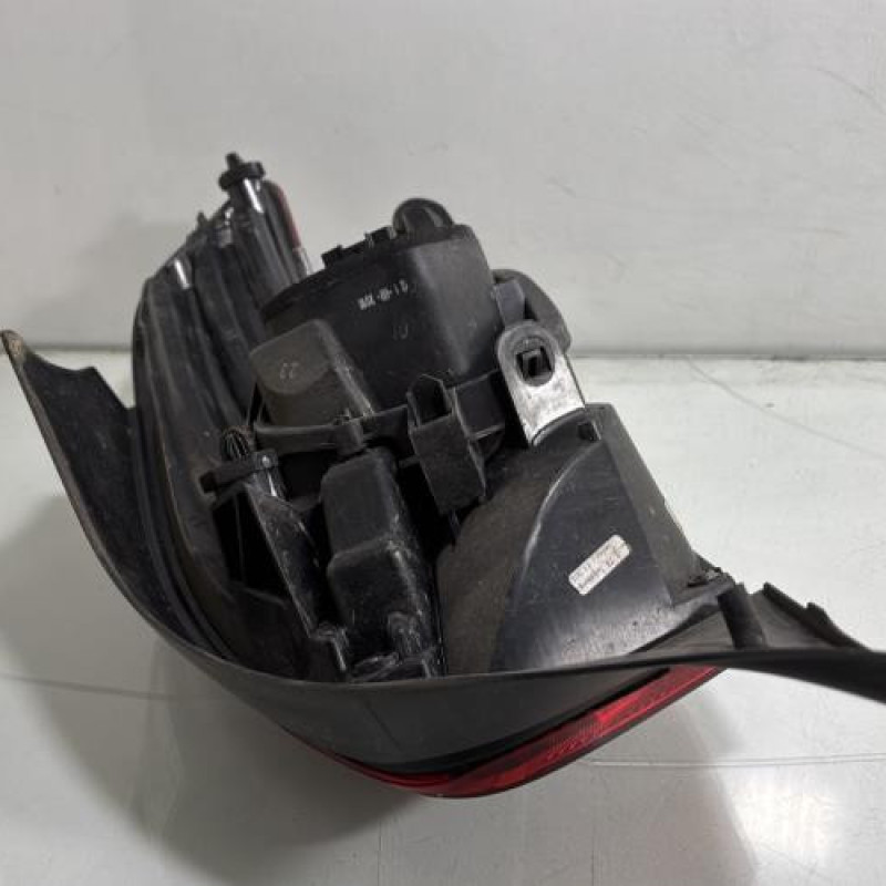 Feu arriere principal gauche (feux) PEUGEOT 208 1 Photo n°3