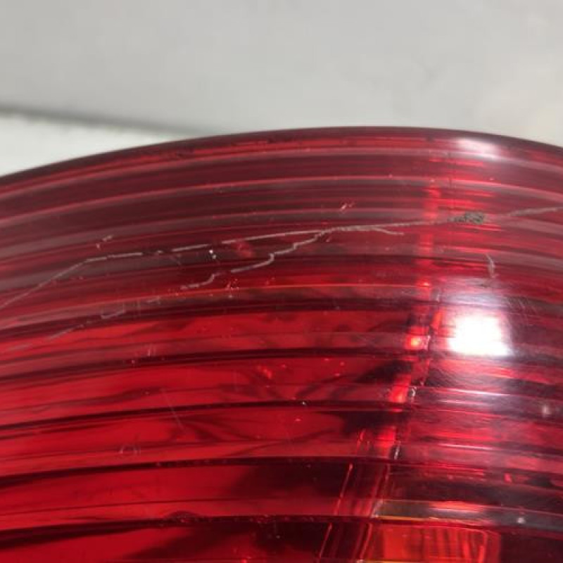 Feu arriere principal droit (feux) PEUGEOT 607 Photo n°3