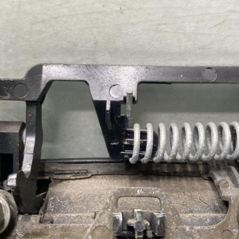 Poignee porte avant gauche PEUGEOT 607 Photo n°4