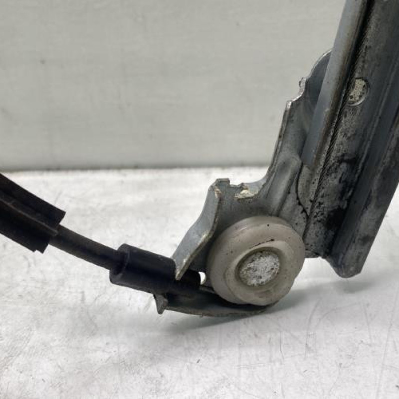 Leve vitre electrique avant gauche PEUGEOT 607 Photo n°7