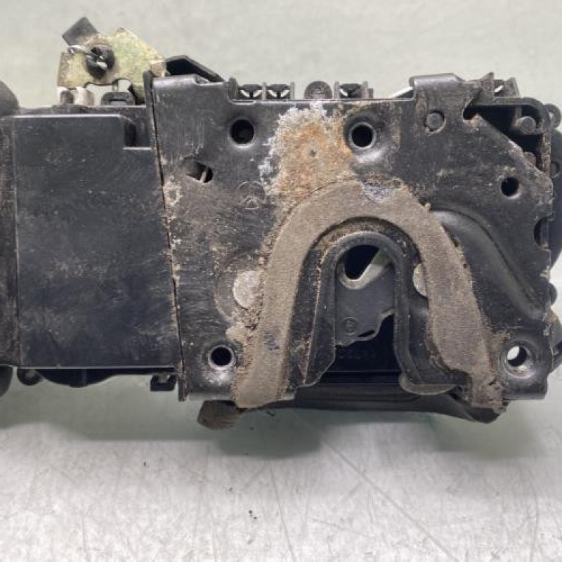 Serrure avant droit PEUGEOT 607 Photo n°2