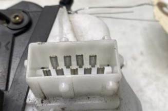 Serrure avant droit PEUGEOT 607