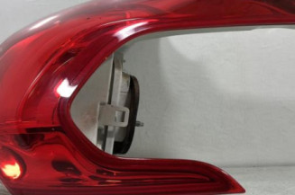 Feu arriere principal droit (feux) PEUGEOT 2008 1 Photo n°1