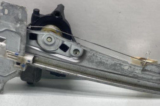 Leve vitre electrique arriere droit PEUGEOT 2008 1 Photo n°1