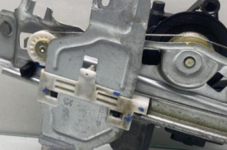 Leve vitre electrique arriere droit PEUGEOT 2008 1