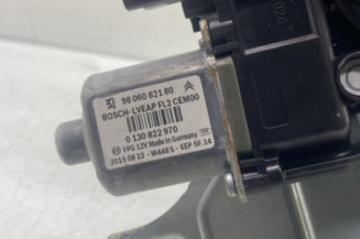 Leve vitre electrique arriere droit PEUGEOT 2008 1
