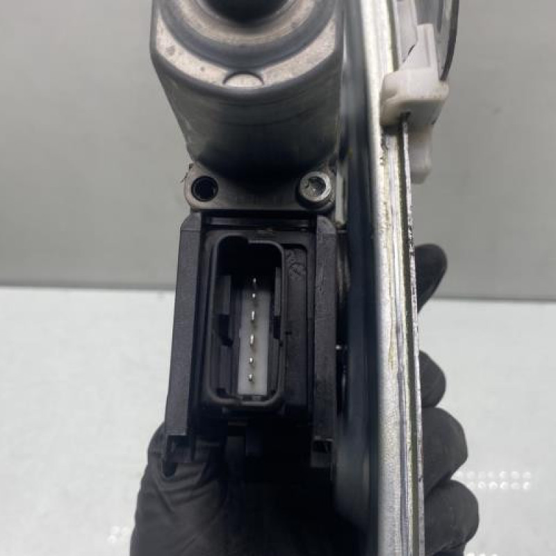 Leve vitre electrique arriere droit PEUGEOT 2008 1 Photo n°5