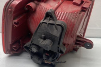 Feu arriere principal droit (feux) VOLKSWAGEN TOURAN 2