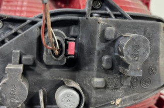 Feu arriere principal gauche (feux) VOLKSWAGEN TOURAN 2