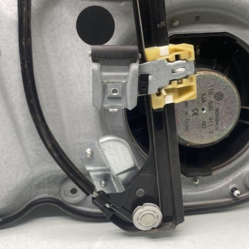 Leve vitre electrique avant droit VOLKSWAGEN TOURAN 2 Photo n°6