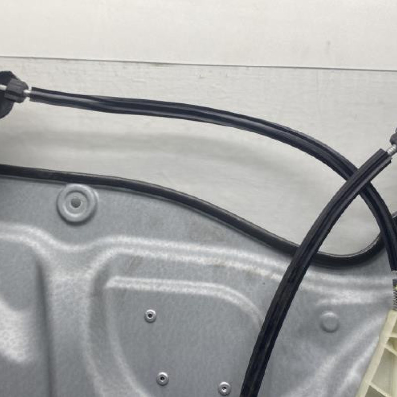 Leve vitre electrique avant droit VOLKSWAGEN TOURAN 2 Photo n°7