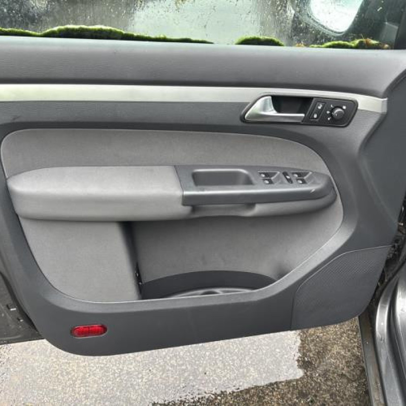 Leve vitre electrique avant droit VOLKSWAGEN TOURAN 2 Photo n°16