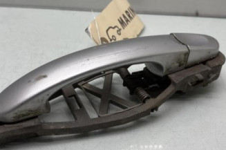 Poignee porte arriere gauche VOLKSWAGEN TOURAN 1 Photo n°1