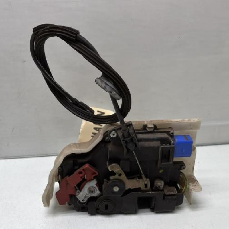 Serrure arriere gauche VOLKSWAGEN TOURAN 1 Photo n°3