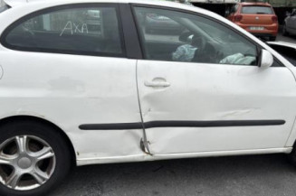 Feu arriere secondaire droit (feux) SEAT IBIZA 3