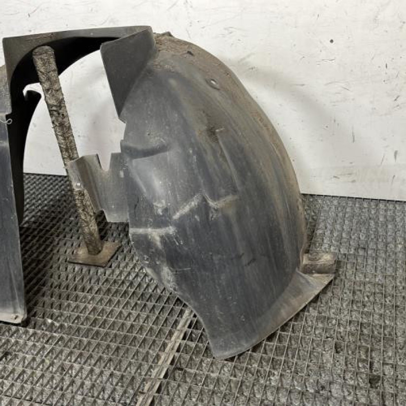 Pare boue avant droit PEUGEOT 307 Photo n°2