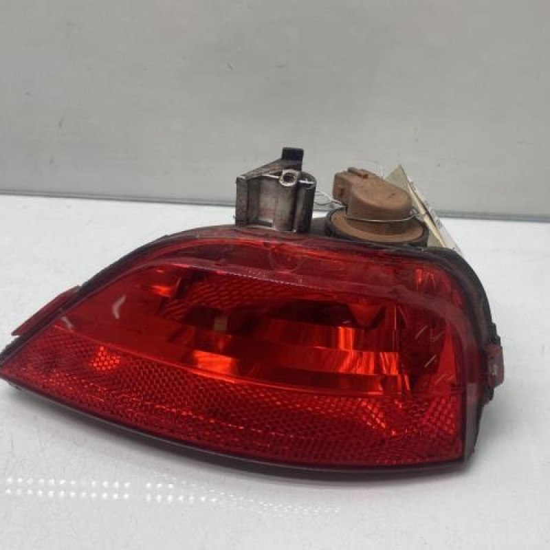 Anti brouillard arriere gauche RENAULT SCENIC 3 Photo n°1