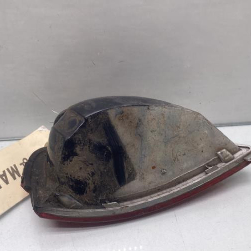 Anti brouillard arriere gauche RENAULT SCENIC 3 Photo n°3