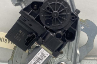 Leve vitre electrique avant droit RENAULT SCENIC 3