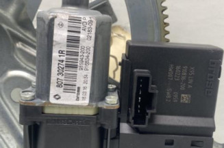 Leve vitre electrique avant droit RENAULT SCENIC 3