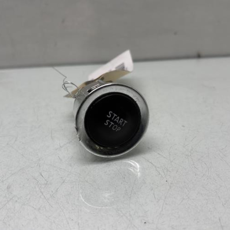 Bouton de demarrage RENAULT SCENIC 3 Photo n°1