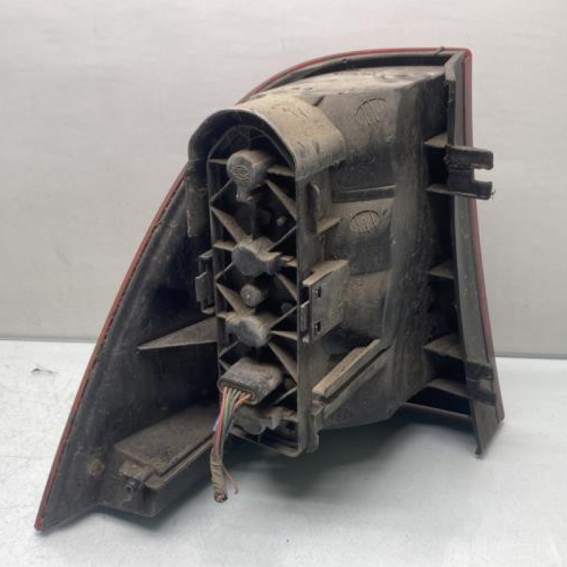 Feu arriere principal droit (feux) MERCEDES CLASSE M 163 Photo n°2