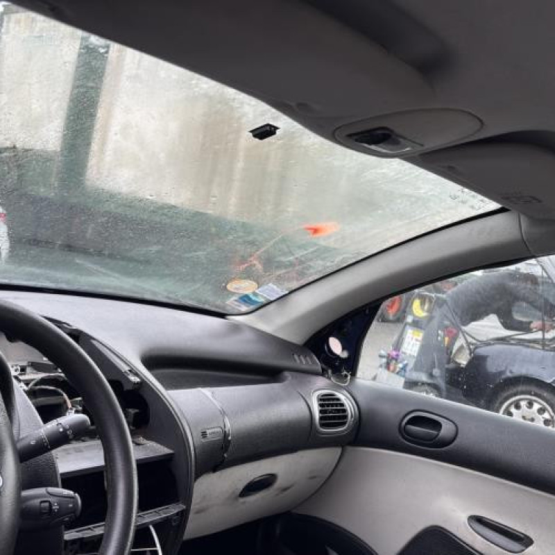 Feu arriere principal gauche (feux) PEUGEOT 206 Photo n°17