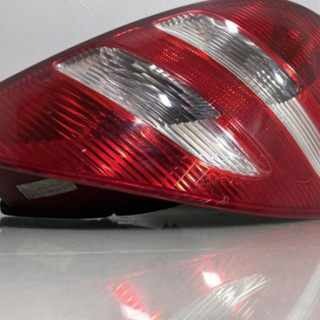 Feu arriere principal droit (feux) MERCEDES CLASSE A 169 Photo n°1