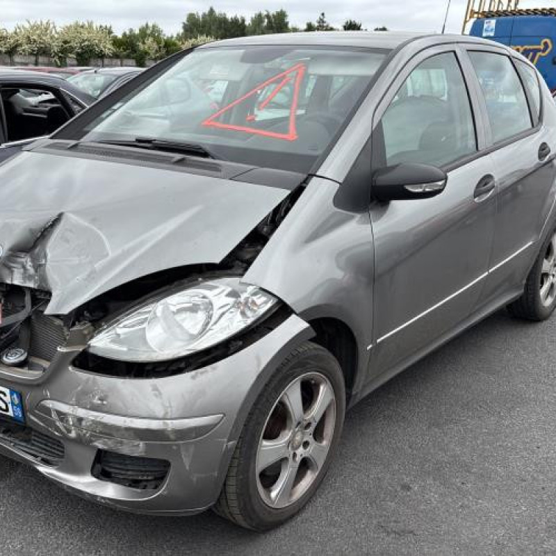 Feu arriere principal droit (feux) MERCEDES CLASSE A 169 Photo n°16