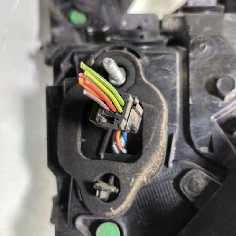 Feu arriere principal droit (feux) PEUGEOT 308 2 Photo n°5