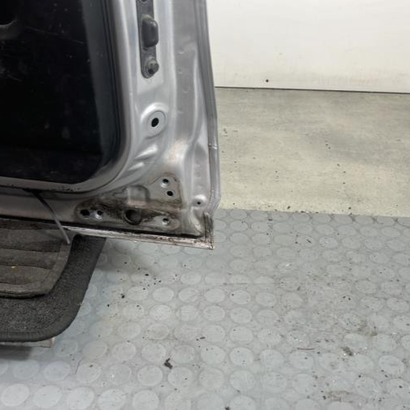 Porte arriere gauche MAZDA 5 1 Photo n°8