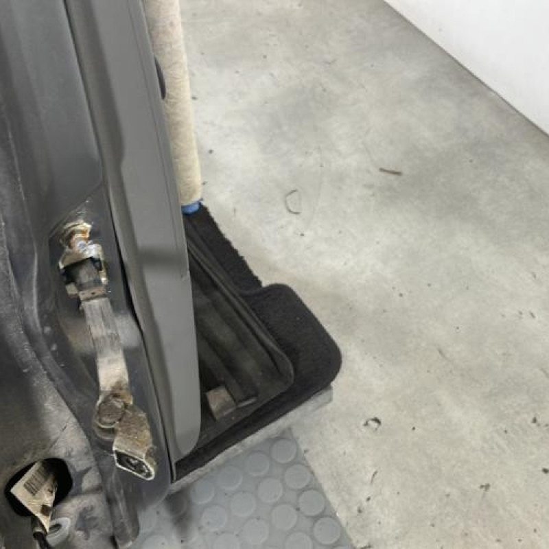 Porte arriere droit FORD FUSION Photo n°4