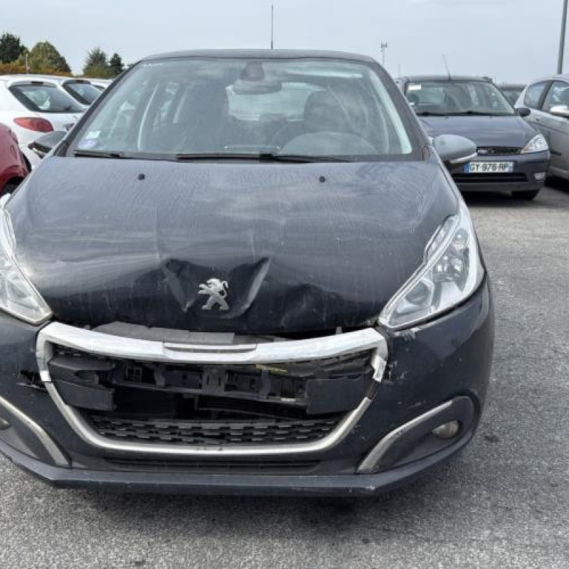Pare boue avant droit PEUGEOT 208 1 Photo n°12