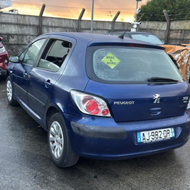Moteur essuie glace arriere PEUGEOT 307 Photo n°8
