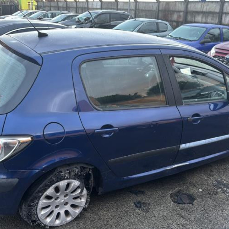 Moteur essuie glace arriere PEUGEOT 307 Photo n°11